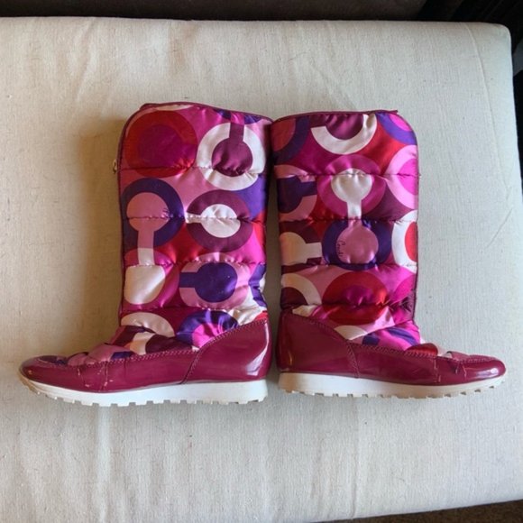 Coach Jolt Pink Berry Tall Quilted Snow 